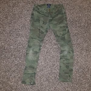 Gap camo vintage style jeans